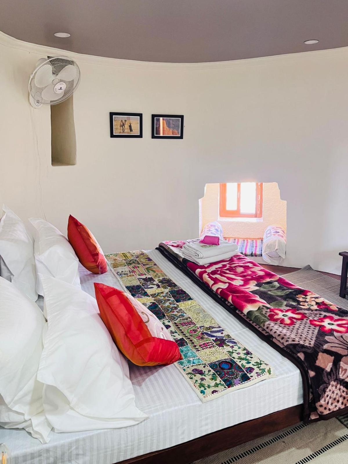 Hotel Mirage Jaisalmer Esterno foto
